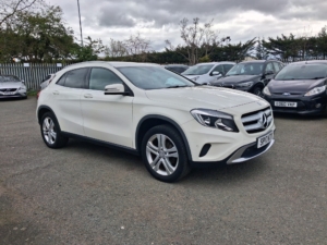 Mercedes GLA